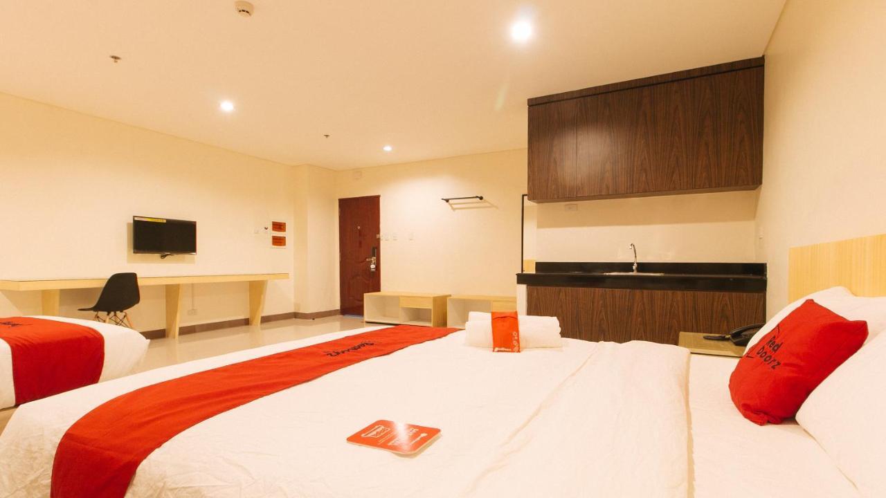 Reddoorz Plus @ Kaizen Suites Taft Avenue Manille Extérieur photo