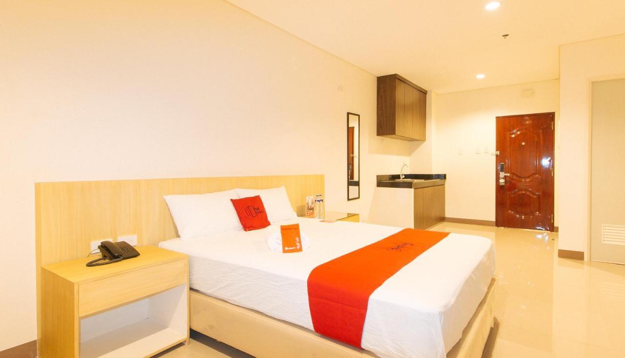 Reddoorz Plus @ Kaizen Suites Taft Avenue Manille Extérieur photo